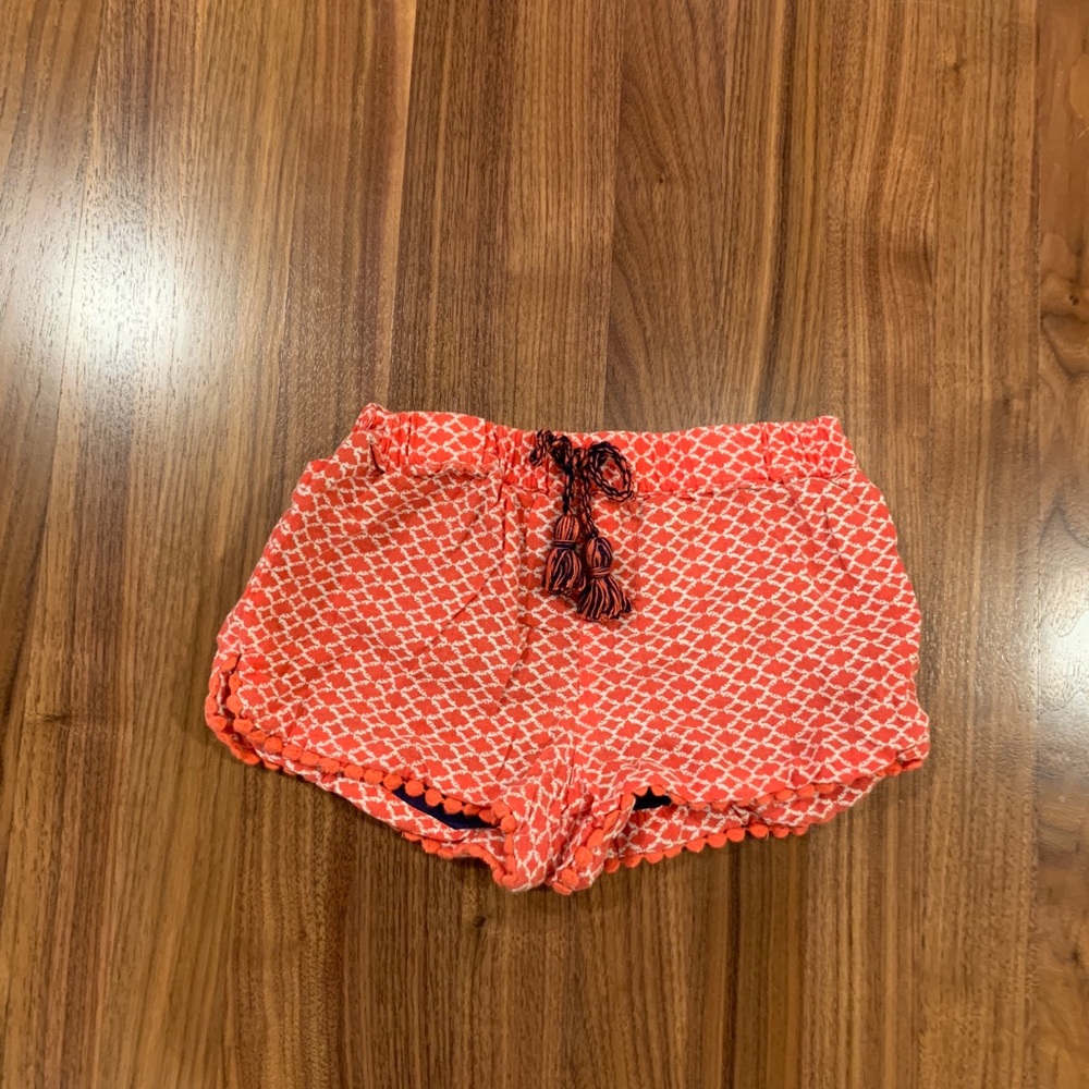 Pom shorts